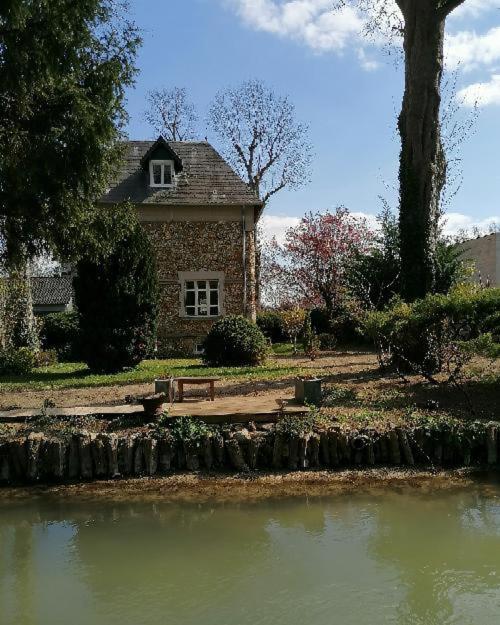 Pavillon C.R Bed and Breakfast Isles-sur-Suippe Εξωτερικό φωτογραφία